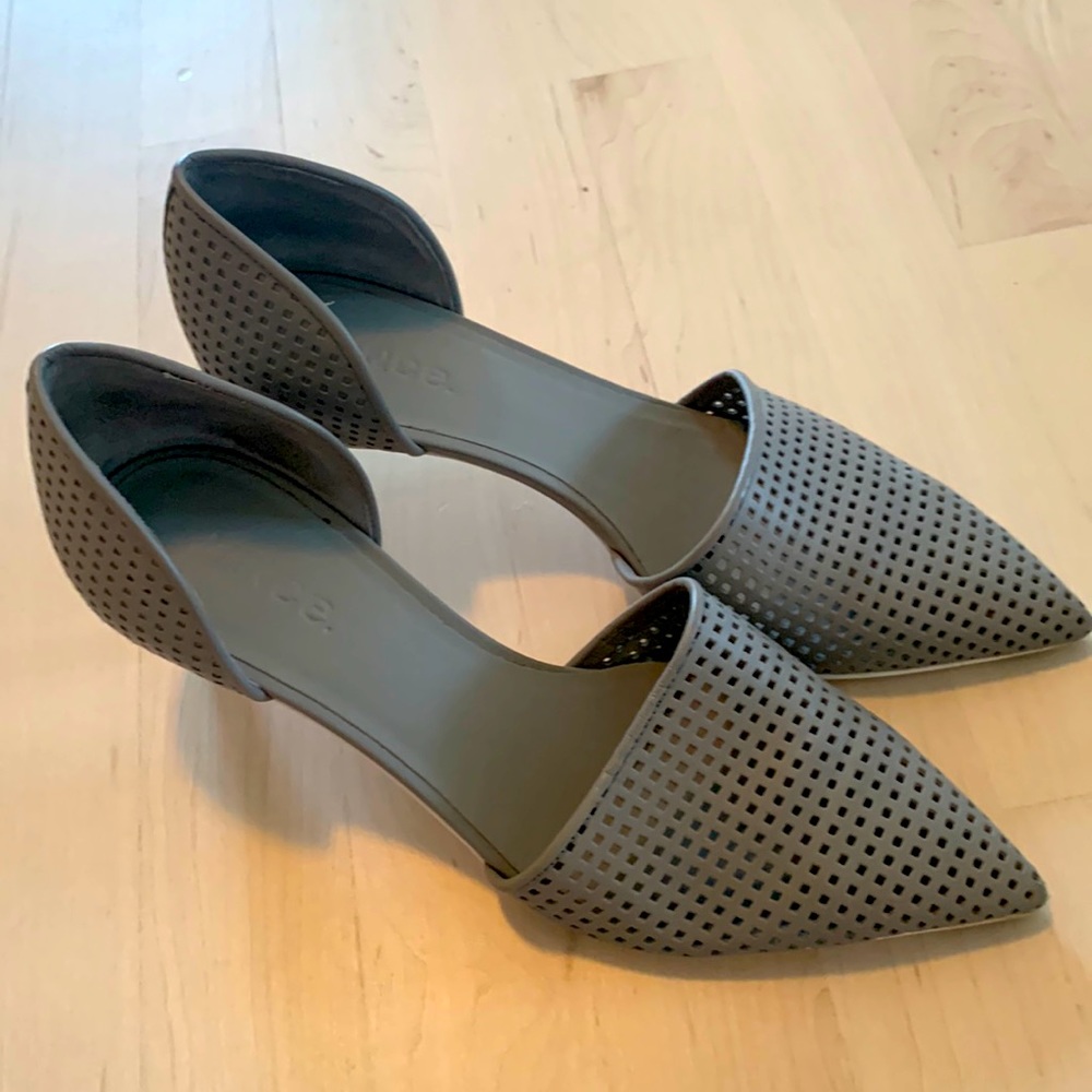 Vince gray leather kitten heels. So comfortable!